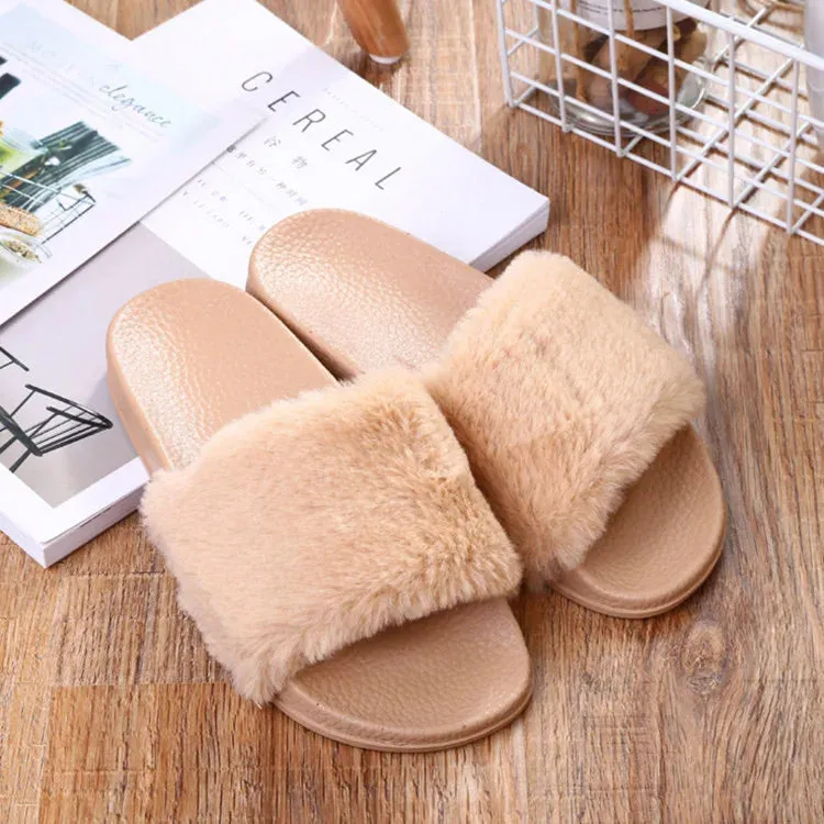 Cozy Plush Slides: Stylish, Sustainable.
