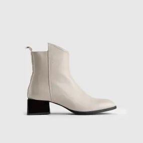 MV Boots 21456