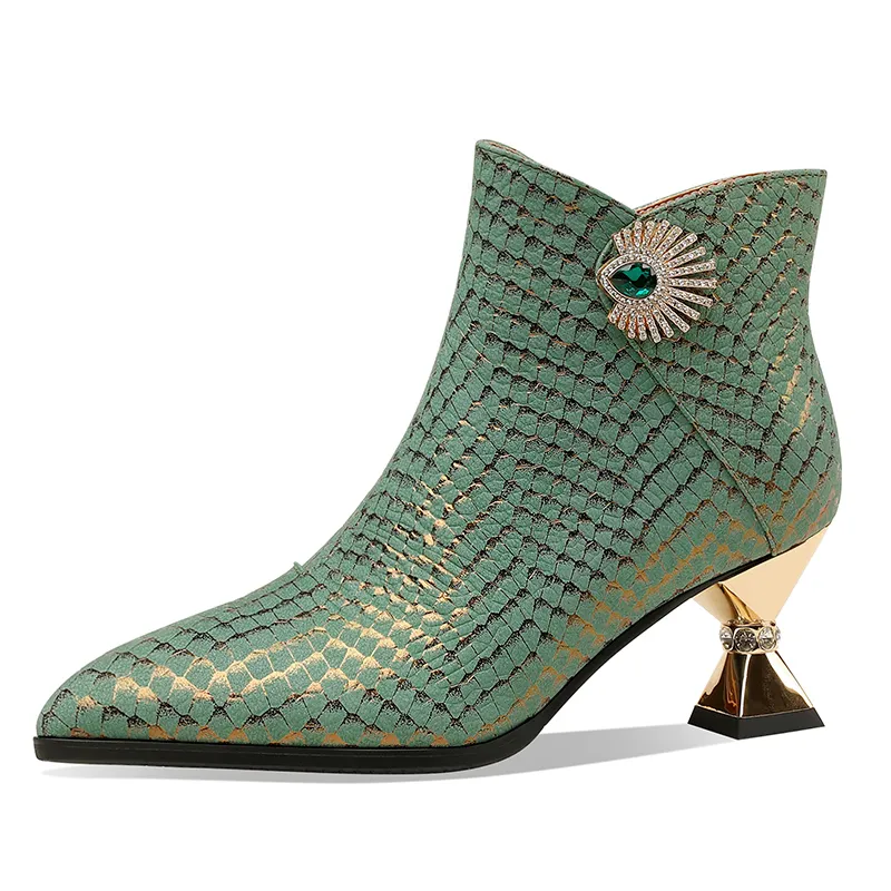USS Shoes Noriel Women's Elegant Side Zipper Warm Ankle Boots